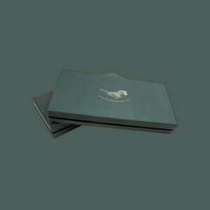 Custom Luxury Apparel Boxes