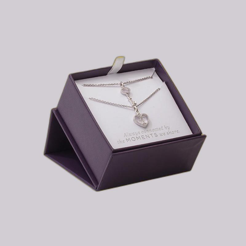 Custom Necklace Packaging Boxes